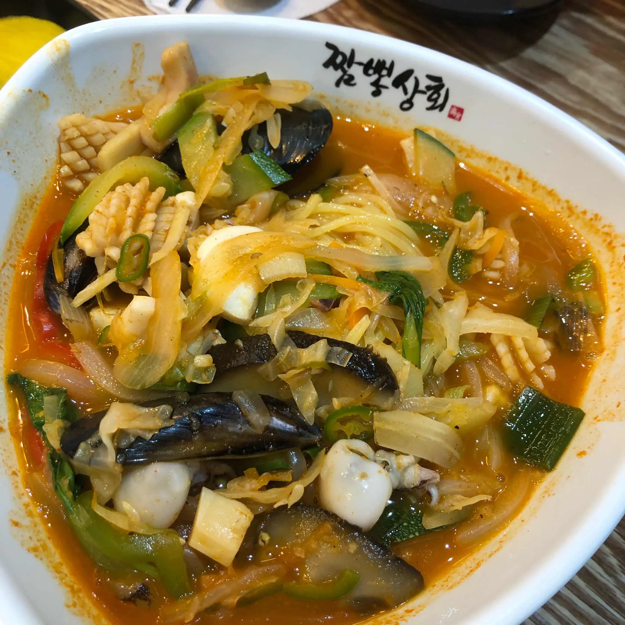 짬뽕상회 - 경주 짬뽕, 부대짬뽕 맛집 | 다이닝코드, 빅데이터 맛집검색