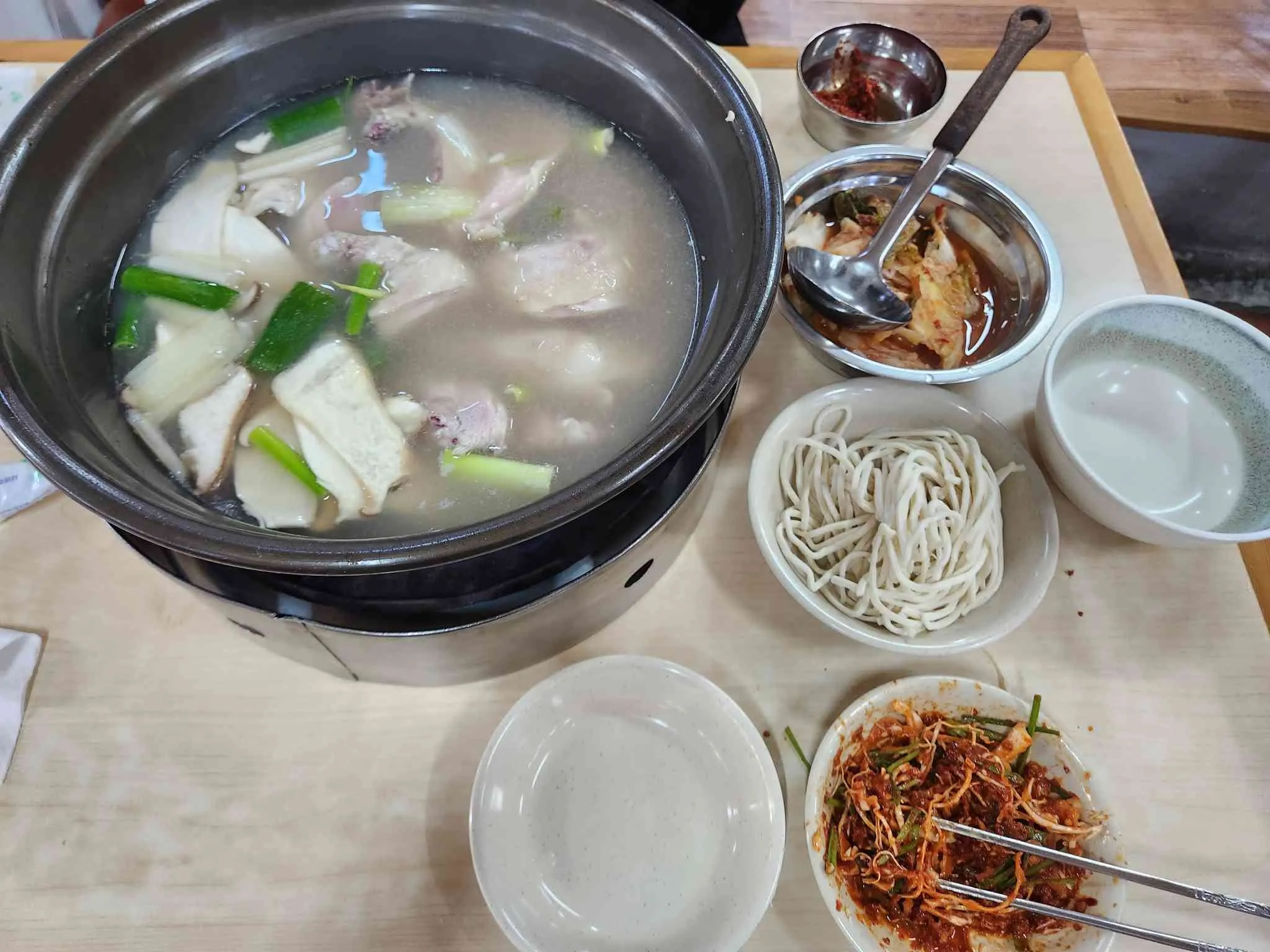 원조원할매닭한마리 - 동대문 칼국수, 닭한마리 맛집 | 다이닝코드, 빅데이터 맛집검색