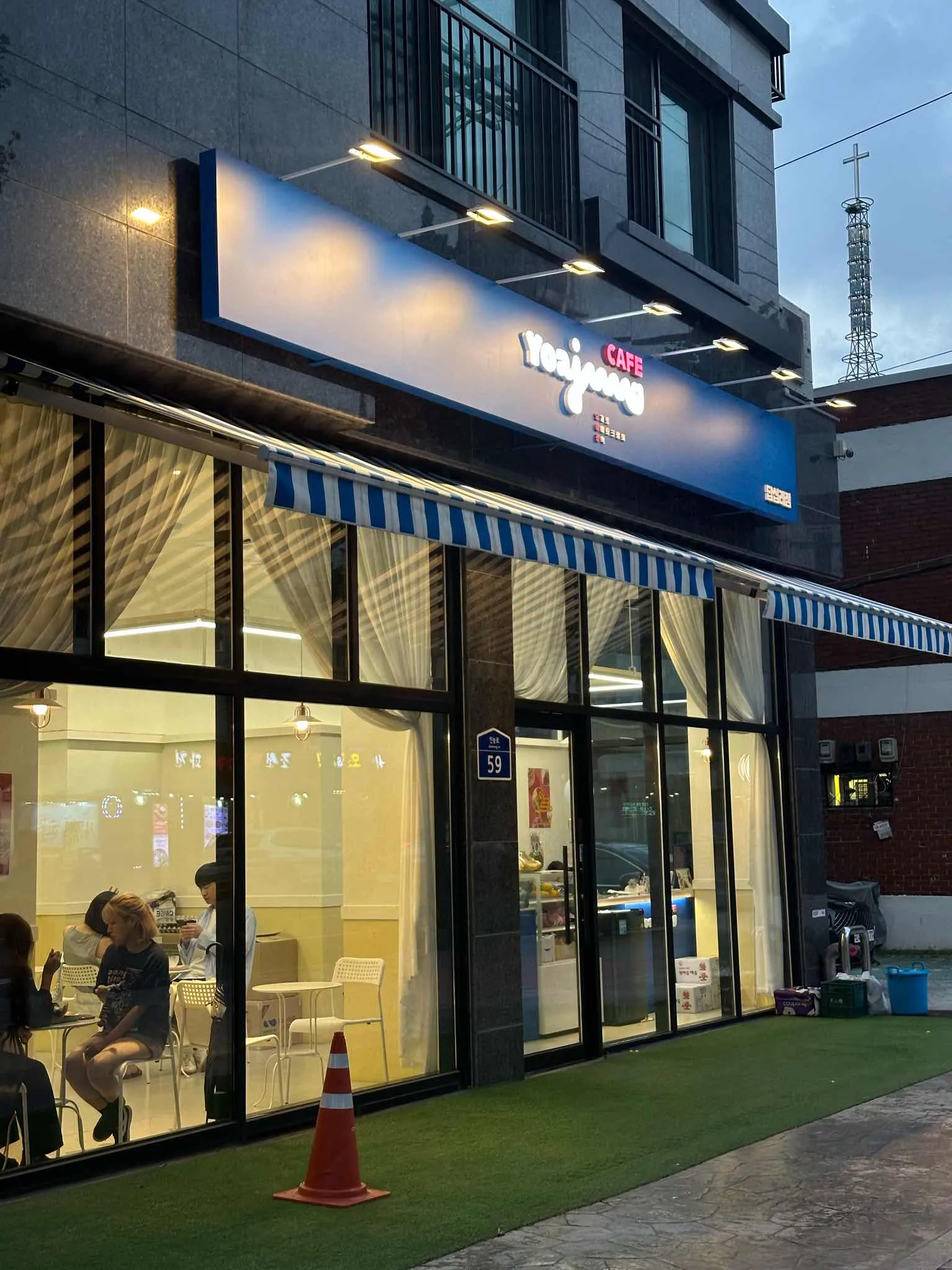 대표 사진 1