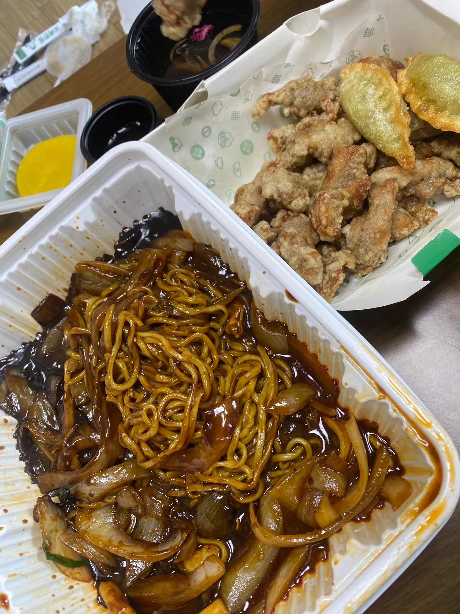 대표 사진 0