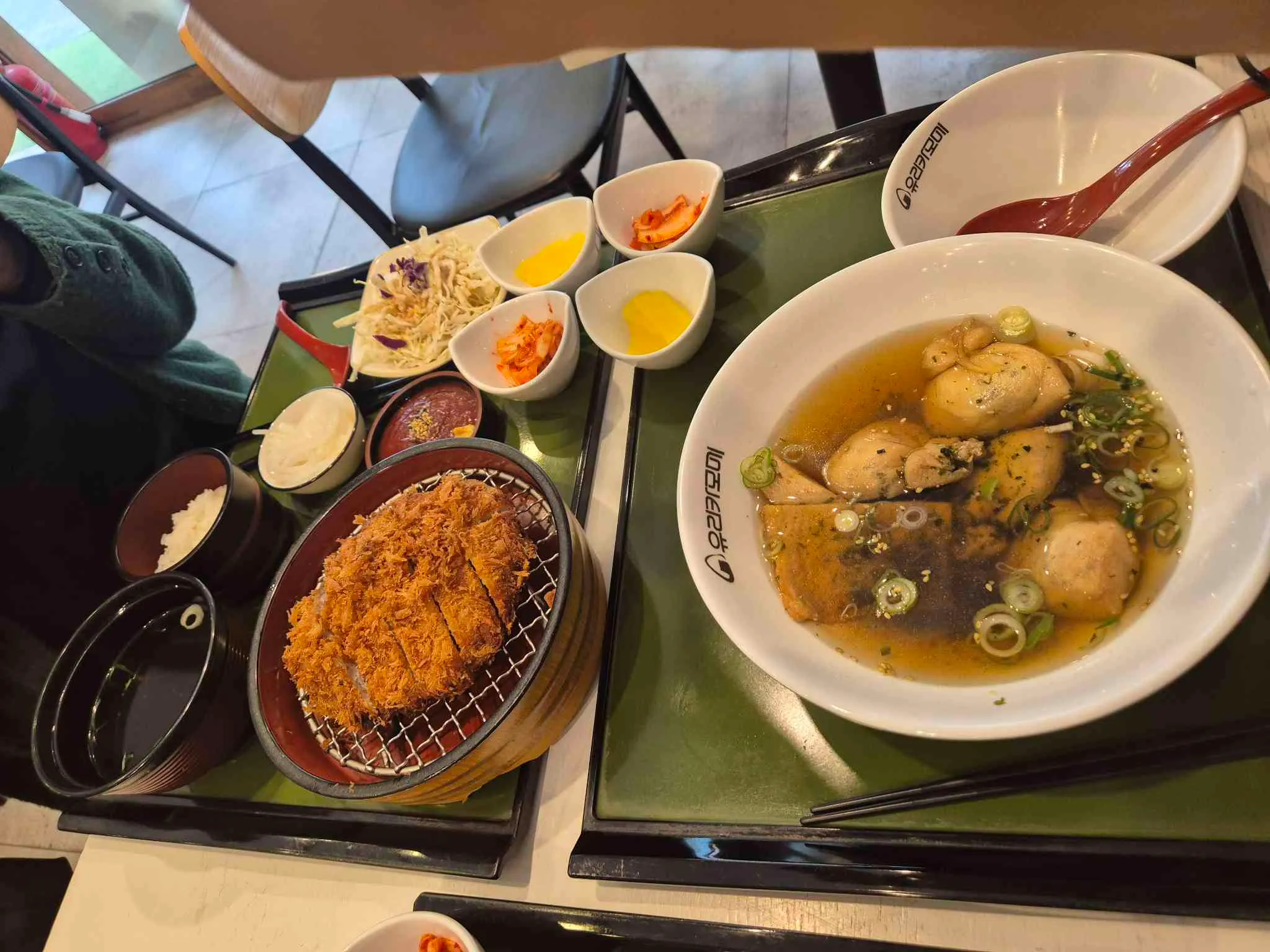 대표 사진 3