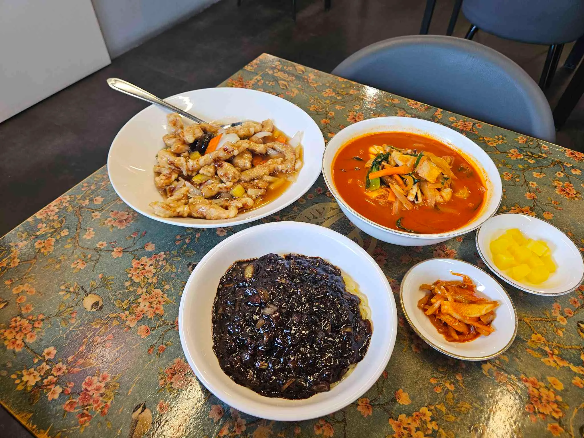 대표 사진 0