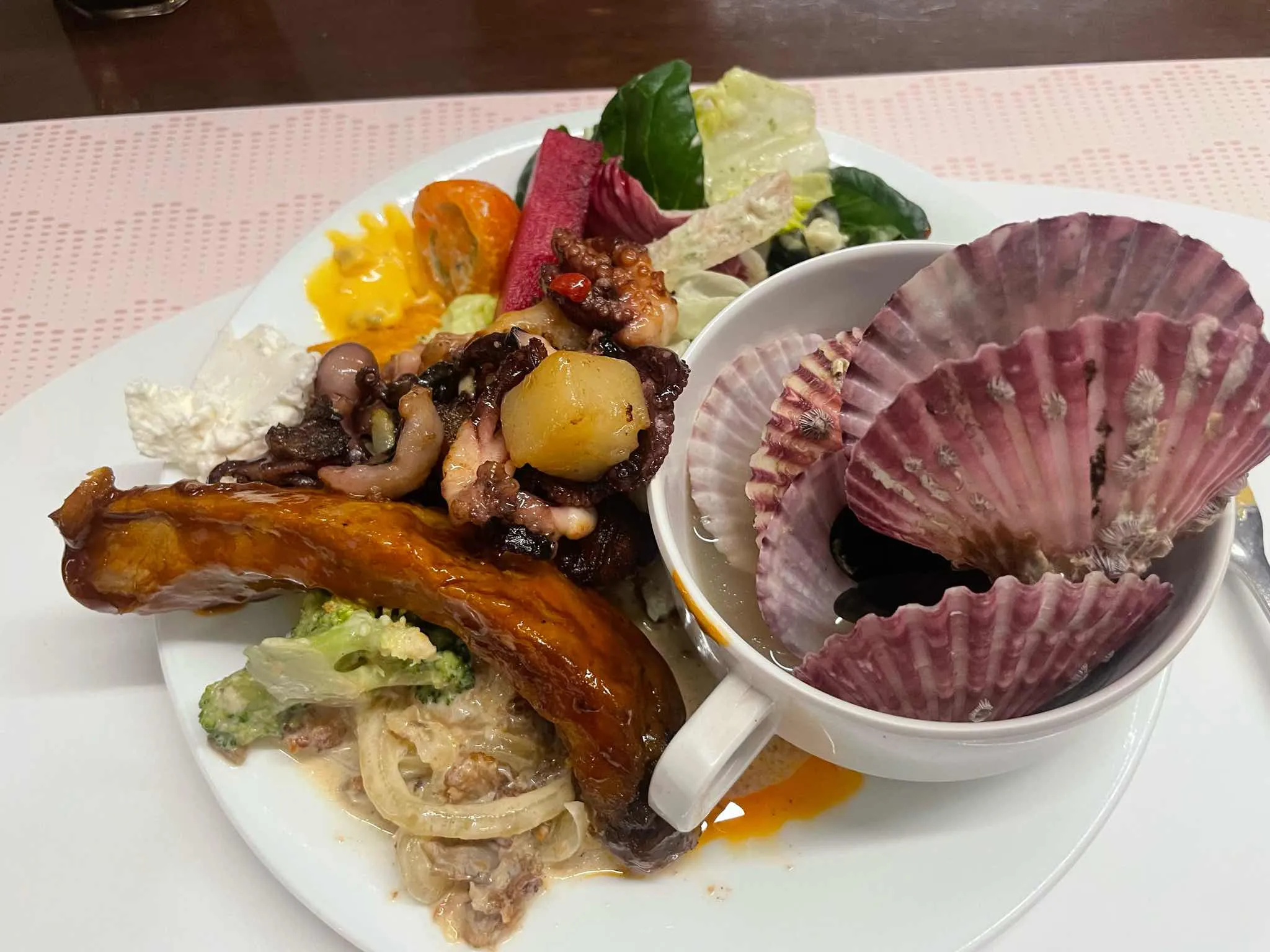 대표 사진 3