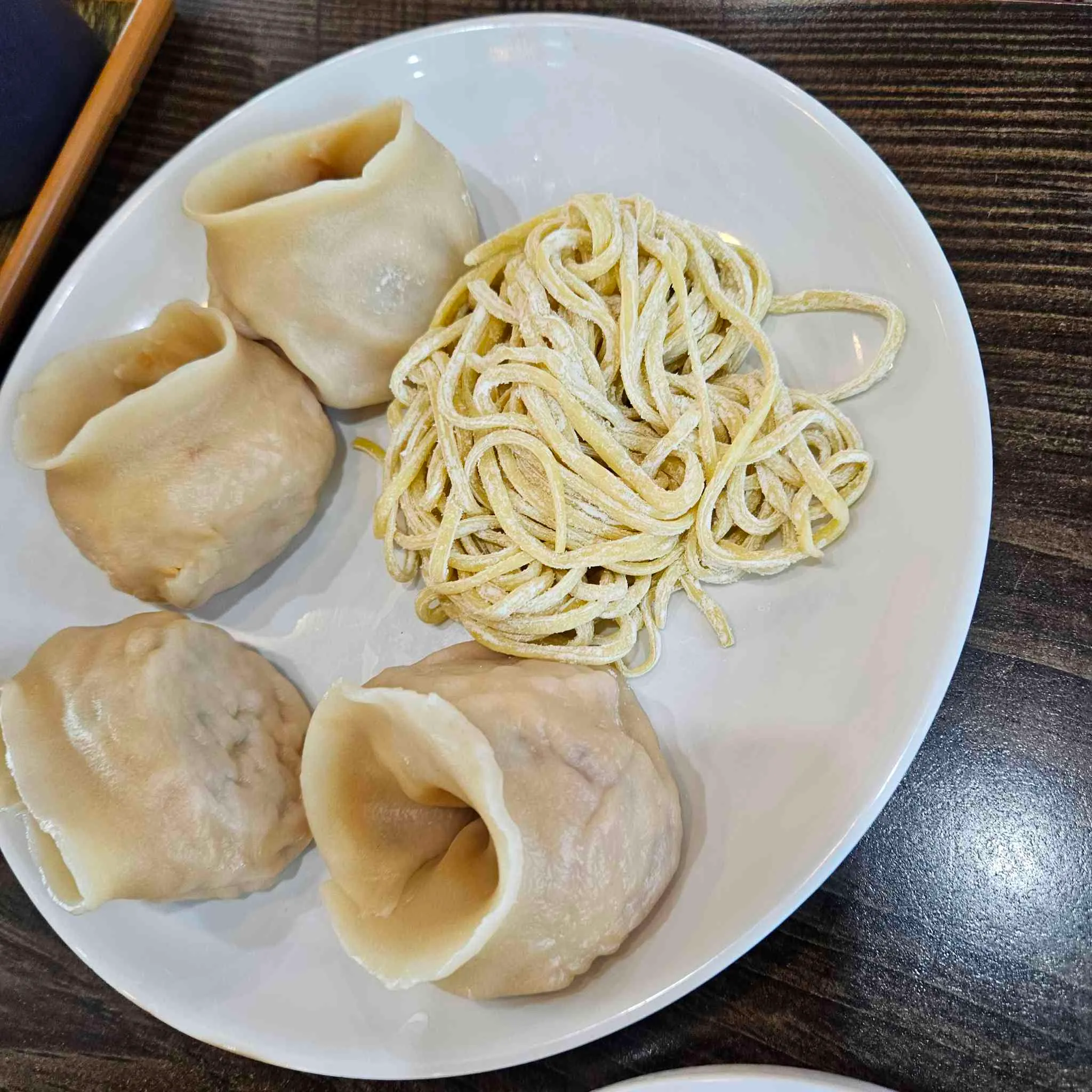 대표 사진 4