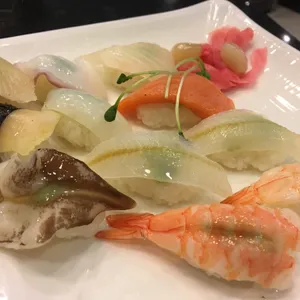 탄뽀뽀 사진