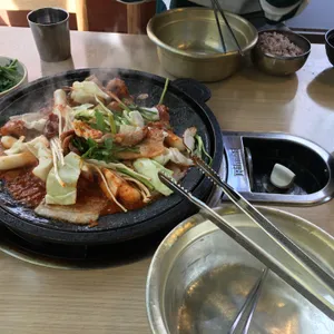 쭈꾸미일당백 사진