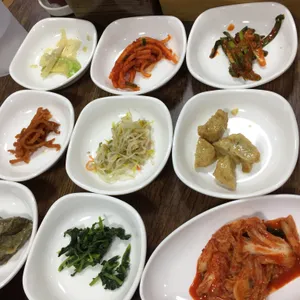 진수성찬 리뷰 사진
