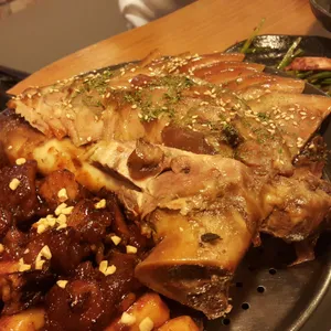 마녀족발 리뷰 사진