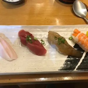 타마시초밥 사진