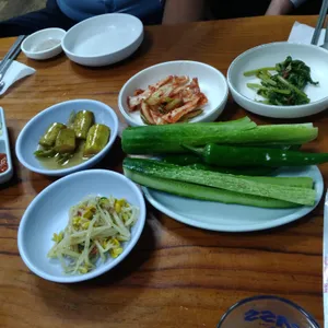 궁중삼계탕 사진