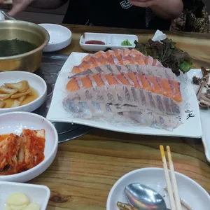 탐나종합어시장 사진