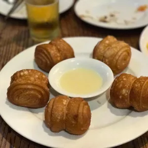 팔선생 사진