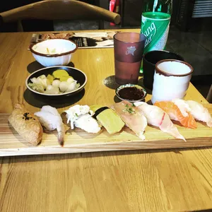 미스터스시 사진