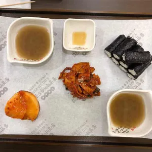 통영박이충무김밥 사진