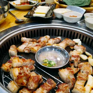 맛찬들왕소금구이 사진