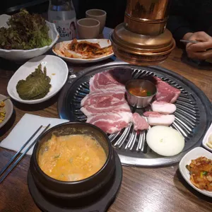 제주삼다돈 사진
