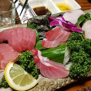 명인참치 사진