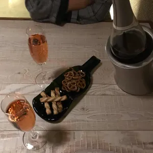 그물에걸리지않는바람처럼 리뷰 사진