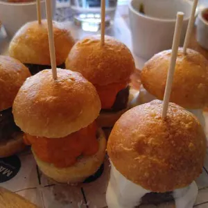 메이드 리뷰 사진