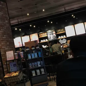 스타벅스 DT 리뷰 사진