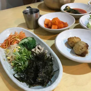 청국장과보리밥 사진