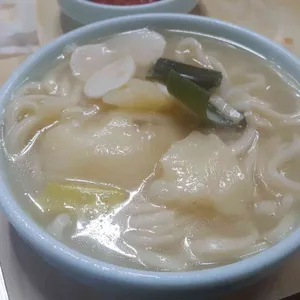 푸짐한닭한마리 사진