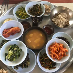 지산골온천보리밥 사진