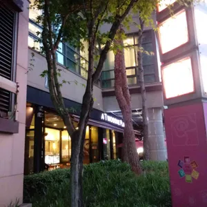 투썸플레이스 부천중동위브점 리뷰 사진