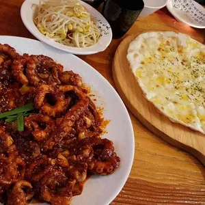 쭈꾸미낙지볶음전문점 대성 사진