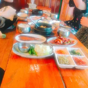 뚝배기집 사진