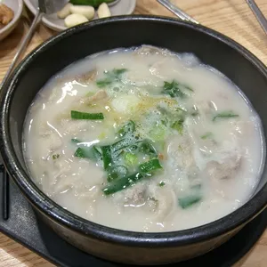 밀양순대 돼지국밥 사진