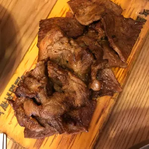 육쌈냉면 사진