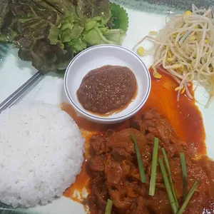 굴국밥보쌈 사진