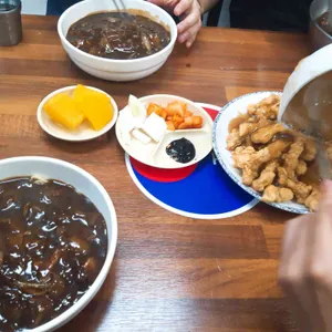 아랫장 시장통짜장 사진