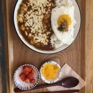 사이 사진