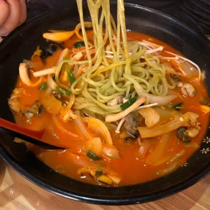 낭만반점 사진