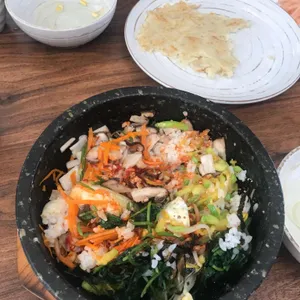 서촌돌솥 사진