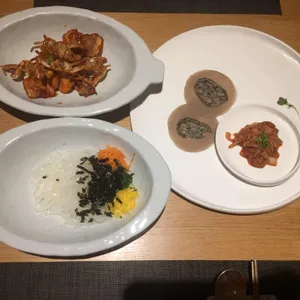 예이제 사진