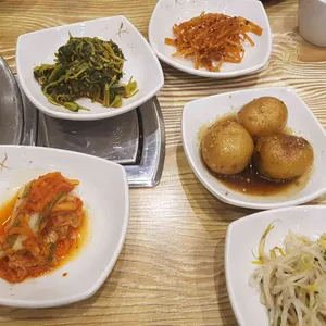 명우돈가 사진