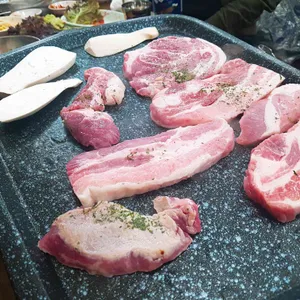 목우촌 부추삼겹살 사진