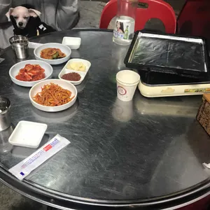 추운돼지 리뷰 사진
