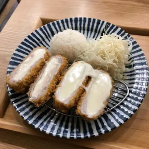 시로이 돈까스 사진