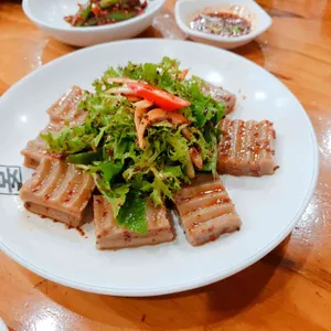 잔치 연 리뷰 사진