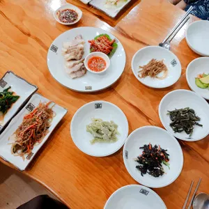 잔치 연 리뷰 사진