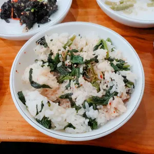 잔치 연 리뷰 사진