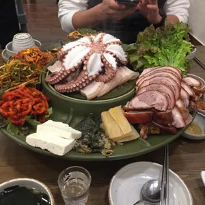 청주왕족발 사진