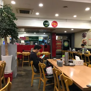 콩뿌리콩나물국밥 리뷰 사진