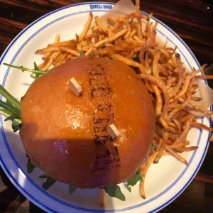 데블스도어 리뷰 사진