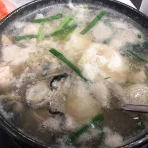 김명자굴국밥 사진