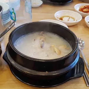 능이백숙 영양센타 사진